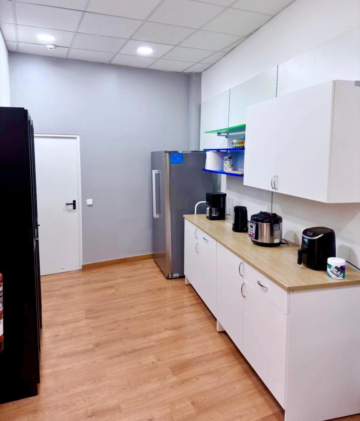 Hostel Acacias มาดริด ภายนอก รูปภาพ